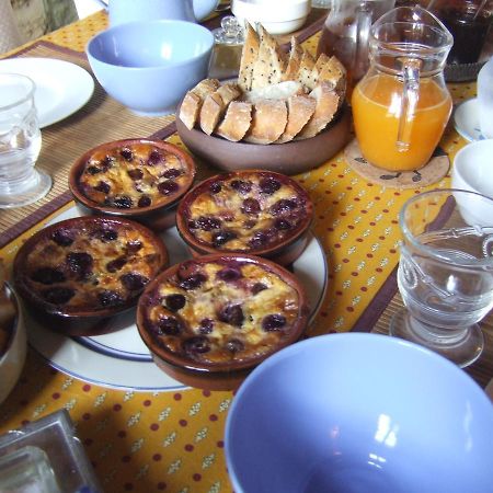 Bize De La Tour Bed & Breakfast Saint-Bonnet-du-Gard Luaran gambar