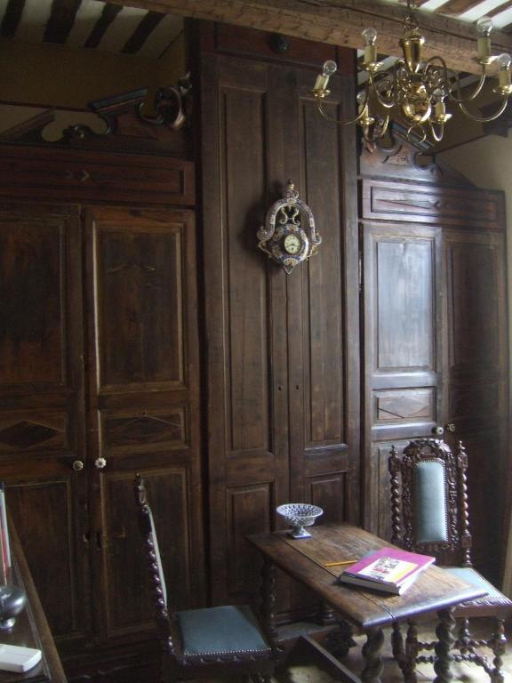 Bize De La Tour Bed & Breakfast Saint-Bonnet-du-Gard Bilik gambar