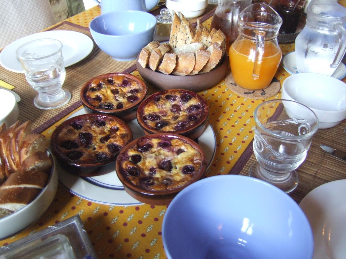 Bize De La Tour Bed & Breakfast Saint-Bonnet-du-Gard Luaran gambar